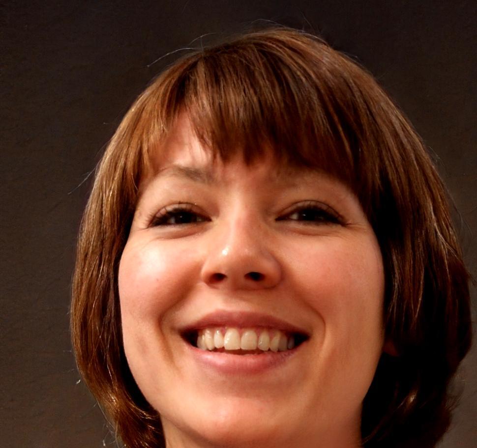 María González, experta en finanzas personales